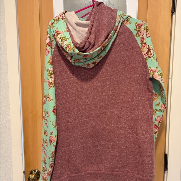 AMPERSAND AVE Maroon and Floral Hoodie - Picture 2 of 5